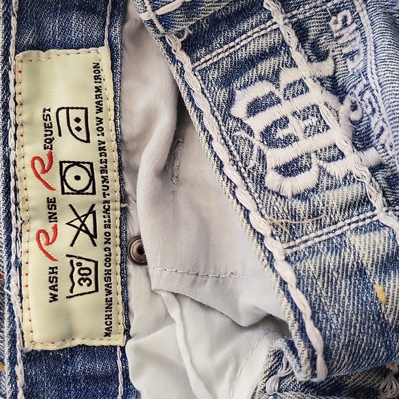 EUC Request women's denim distressed ripped distroyed straight leg jeans, 20 - Picture 14 of 15